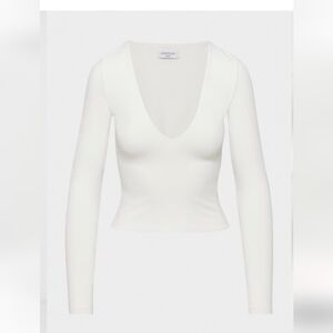 CONTOUR NEW V-NECK LONGSLEEVE, Aritzia